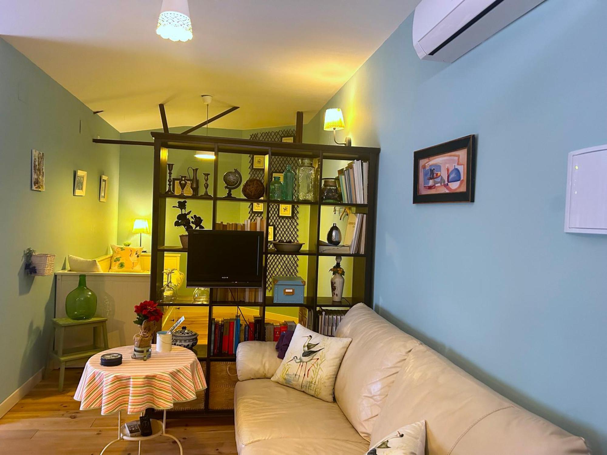 De La Vega Apartment *